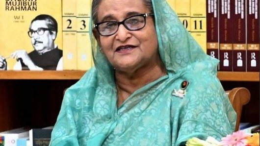 যারা আগুন দিতে যাবে, তাদের ধরে পুলিশে দেবেন- প্রধানমন্ত্রী