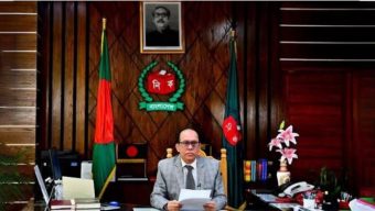 ভোটাধিকার প্রয়োগ করে নাগরিক দায়িত্ব পালনের আহ্বান জানিয়েছেন সিইসি