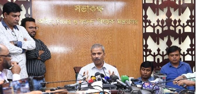 কিছুদিনের মধ্যে নির্বাচনের তারিখ ঘোষণা করা হবে : আসিফ নজরুল